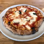 Pizzeria Ciccio - ピッツァ・マルゲリータ