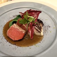 ベージュ アラン・デュカス 東京 - 