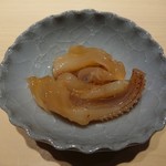 鮨 唐島 - ヤリイカのゲソ、耳、軟骨の醤油漬け