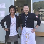 Japanese Soba Noodles 蔦 - 「蔦」大西店主と「とみ田」富田店主（松戸モリヒロフェスタ「真ラーメン祭り絆」）
