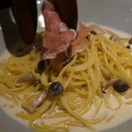 Italian Kitchen VANSAN - イタリア産生ハムのクリームパスタ