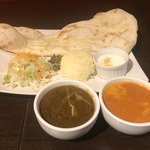 アロマズ オブ インディア - サグマトンとシュリンプバターマサラ