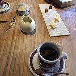 communico - 食後のドリンクとお茶菓子