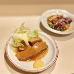 和風もつ料理 あらた - タンシチュー