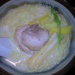 小麦の木 - 十勝牛乳ラーメン（塩）840円