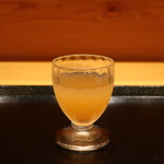 Otagi - 食前に出される林檎ジュース