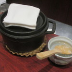 日本料理 TOBIUME - STAUBで炊き立てのご飯