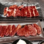 炭火焼肉屋台 たじま屋 - カルビとハラミ