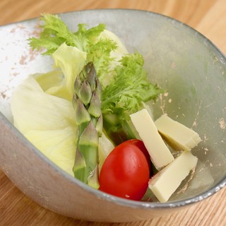 Dishes using “Kamakura vegetables”