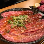 お肉屋さんの焼肉 まるやす - 