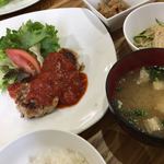 Shun Sai Tori Dori - タルタルバーグ定食 850円
