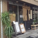 ヤシロ - 落ち着いた店構えです