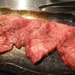 焼肉タイガーアイ - 