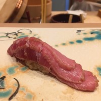 鮨 青海 青山店 - 中トロ三枚重ね