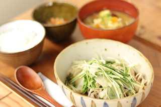 Wain Dokoro Oaji - 豚と水菜のハリハリ