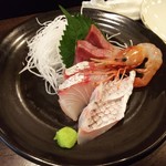 金町製麺 - 刺身盛り合わせ