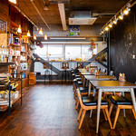 Spice＆Cafe FamFam  - 内観