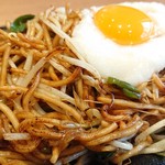 想夫恋 - 料理写真:麺をしっかり焼いてあります。