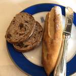 トゥールダルジャン - イチジクとくるみのパン＆バゲット