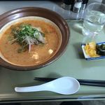 レストラン花水木 - 赤鬼ラーメン 690円