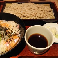 個室処 稲田屋はなれ 八重洲店 - 