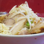 ラーメン二郎 - ラーメン小＋ニンニク多め