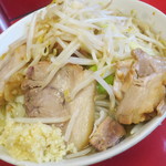 ラーメン二郎 - ラーメン小＋ニンニク多め