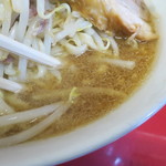 ラーメン二郎 - スープ