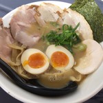 ラー麺 陽はまた昇る - 特製鶏豚骨ラーメン