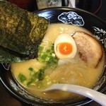 天国屋 - 豚骨ラーメン600円(2012.3)