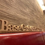 Base Cafe - 内観