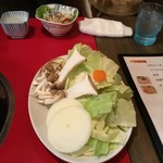 野崎肉店食事処 - 野菜盛り