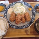 マンプク - カキフライ定食