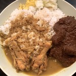 辛口飯屋 森元 - ビーフとチキンのあいがけカレー