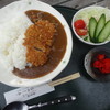 はやし亭 - 料理写真:辛口かつカレー（サラダ付き）