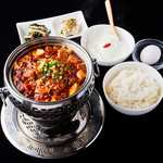 ピリ辛麻婆豆腐鍋定食