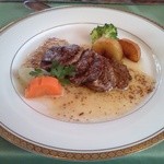 バリエ - 私　牛フィレ肉薄切りソテー