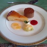 バリエ - 相方　デザート　チョコムースとフルーツタルト