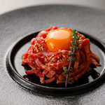 Wagyu beef yukhoe (with Japanese egg)