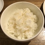 中華バルSAISAI。 - ごはん
      少し食べて減ってしまったので盛り直して撮影(笑)