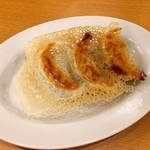 東京餃子軒 - 定食にセットの餃子