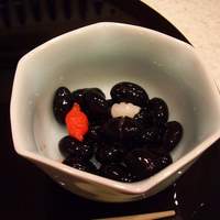 神田明神下 みやび 本店 - 縁起ものの黒豆♪