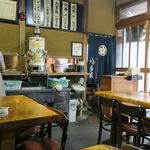 八ツ手屋 - 店内の様子。