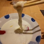 串焼き おでん 安 - モッツァレラチーズのおでん