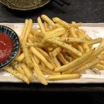 炭焼漁師小屋料理 京急蒲田のひもの屋 - 