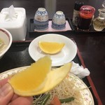 台湾風味 ミスターヤン - この隠し包丁も(家庭で子供に対して出ないと)中々入れはしないんじゃないかな？この値段帯のお店では。