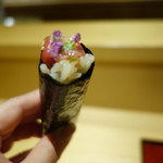 銀座 しのはら - 鮪の手巻き寿司