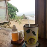 浜辺の茶屋 - ここからのアイスコーヒーメチャ美味い。