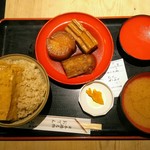 日本橋 お多幸本店 - おでん定食4品のご飯大盛。4品の内容は、とうめし変更、大根、ちくわぶ、しのだまきを選択