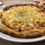 ガスト - マヨコーンピザ
            チーズ増量